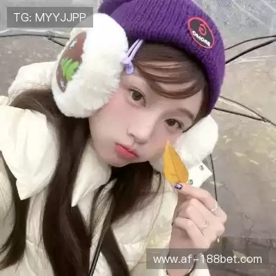 卢鸣革